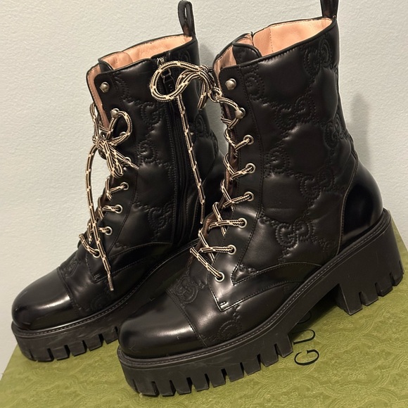 Gucci black leather GG quilted monogram boots - Picture 14 of 16